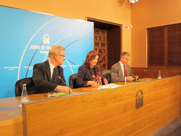 Ávila, Moreno Y Plata En Rueda De Prensa Tras El Consejo De Gobierno
