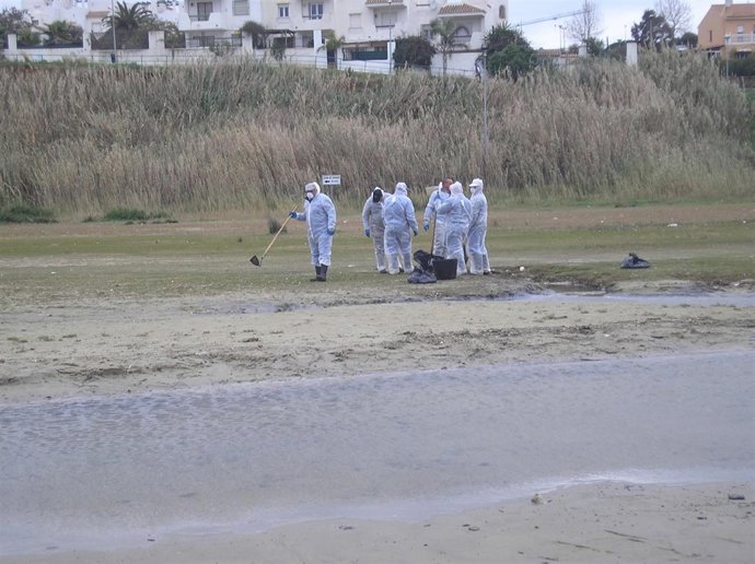 Curso Para Formar Operarios En Accidentes De Contaminación Por Hidrocarburos