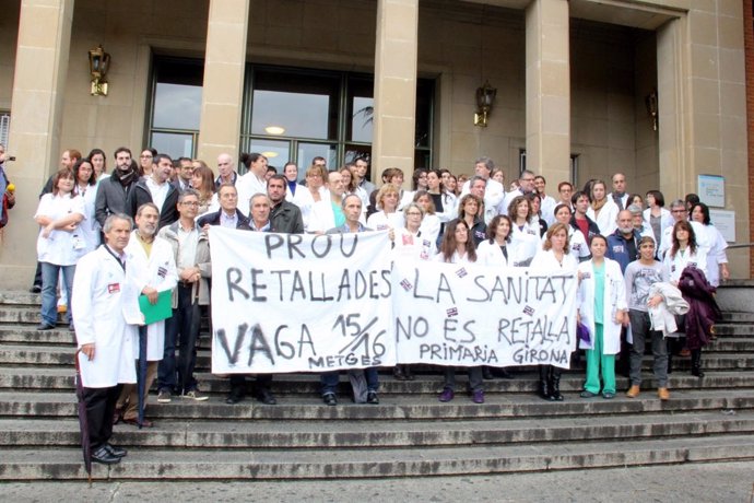 Concentración Médicos En El Hospital Trueta De Girona