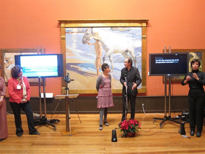 Presentación De La Guía Multimedia En La Sala 1 Del Museo Sorolla