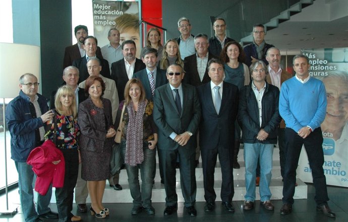 Manuel Cervera y Carlos Fabra con Representantes Sindicales