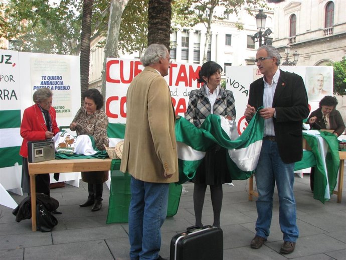 Dirigentes Del PA Parodian La Serie 'Cuéntame' De TVE