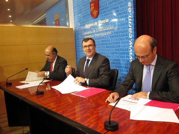 Firma Convenio Entre Carm Y Fundación Repsol