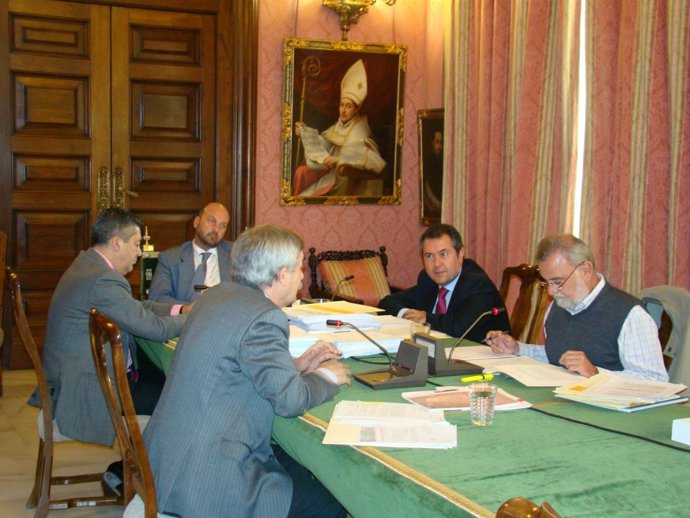 Comisión De Investigación Del Plan Centro