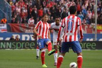 Fútbol.- Filipe Luis: "Es el momento de ponerse a la altura de la camiseta del Atlético" 