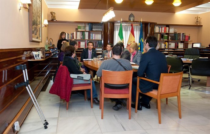 Reunión Manzano Con Cermi