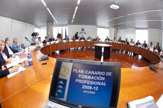 Presentación Del Plan Canario De Formación Profesional 2013-2016