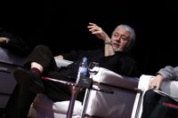 Mario Gas: "No se puede caer en el dictado económico", 