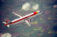 Iberia habilita un teléfono especial para atender a los clientes con vuelos a Italia