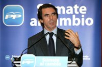 Aznar recuerda que ETA "ha cambiado de estrategia" pero "no de objetivos"