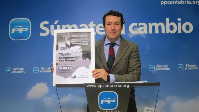 El Diputado Del PP Muestra El Cartel Del Acto Del PCAL Al Que Asistió Revilla