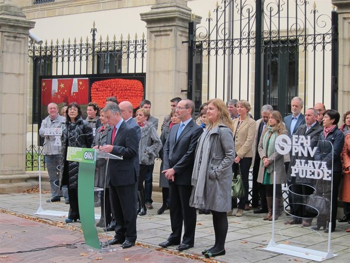 El Presidente Del PNV Iñigo Urkullu En Un Acto Electoral 