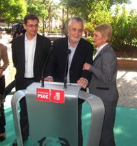 Griñán no valora el último auto de la juez del caso ERE y se remite a las palabras de Moreno