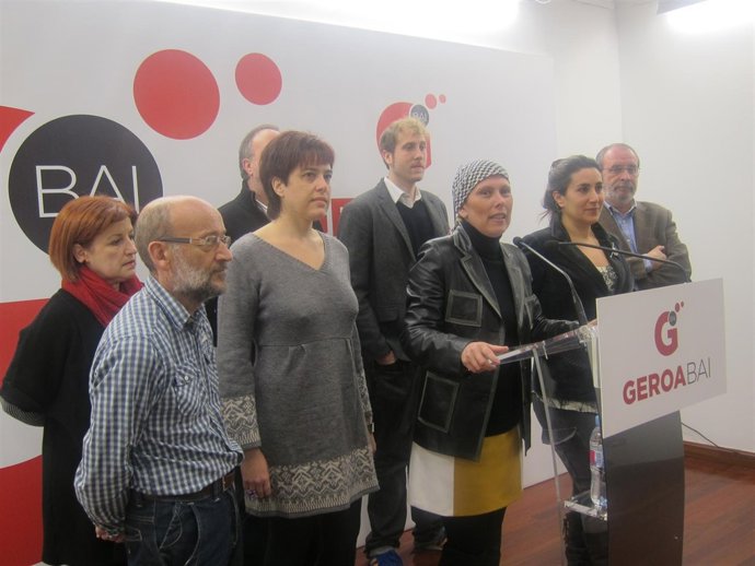 Barkos Junto A Otros Candidatos De Geroa Bai.