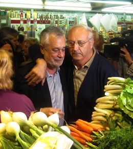 Griñán, En Un Mercado En Almería