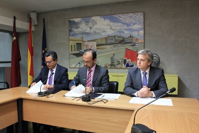 Firma Del Convenio Entre La ARR Y El Colegio Notarial