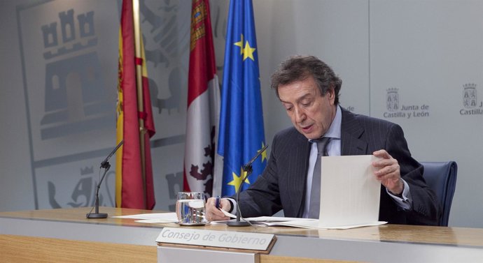 El Consejero De La Presidencia Y Portavoz De La Junta De Castilla Y León, Jose A