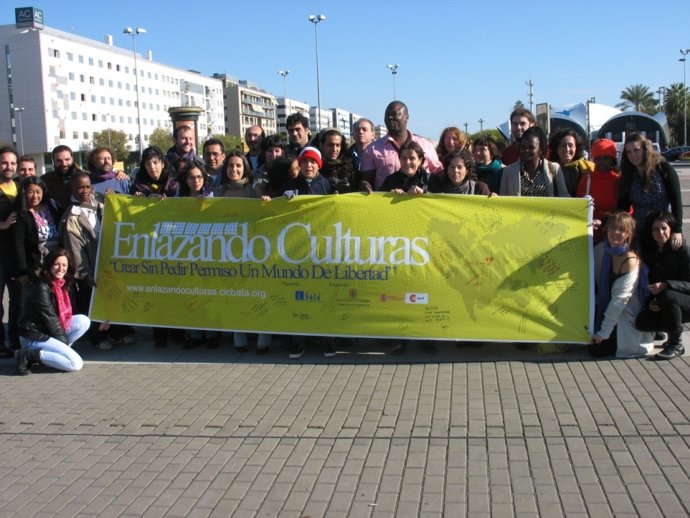 Presentación De 'Enlazando Culturas 2011'