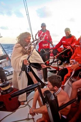 Vela VOR Barco Camper, Visita Rey Neptuno