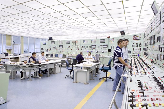 Sala De Control De La Central Nuclear De Garoña (Burgos).