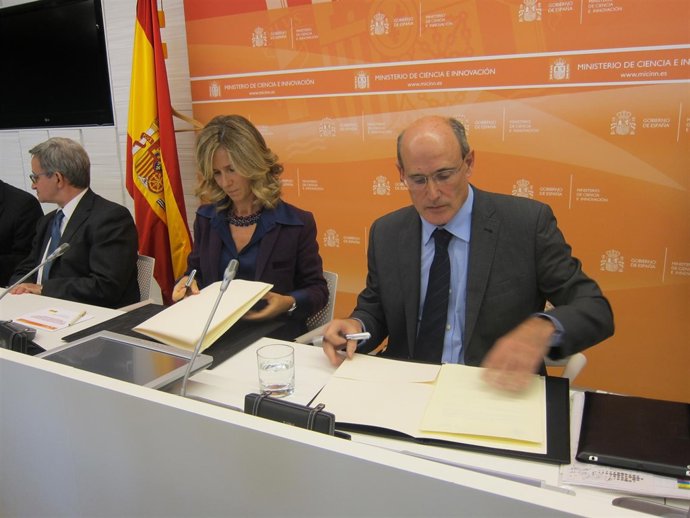 Cristina Garmendia Y Rafael Bengoa