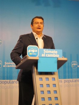 El Secretario General Del PP-A, Antonio Sanz, En Rueda De Prensa Hoy