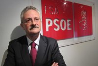 Trevín (PSOE) reta a Fernández (PP) a un debate el último día de campaña