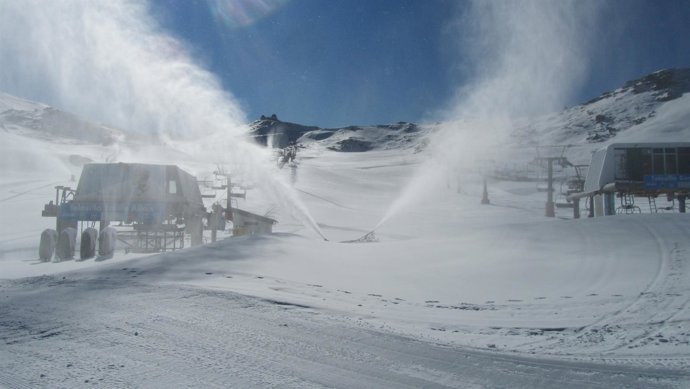 Sierra Nevada, Producción De Nieve Hoy, 17 De Noviembre