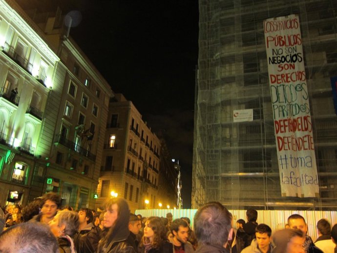 La Primera 'Marea Verde' Nocturna Colapsa El Centro De Madrid 