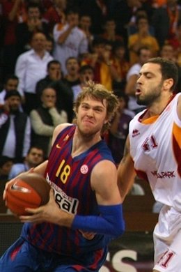 Wallace, Del Barcelona Regal 