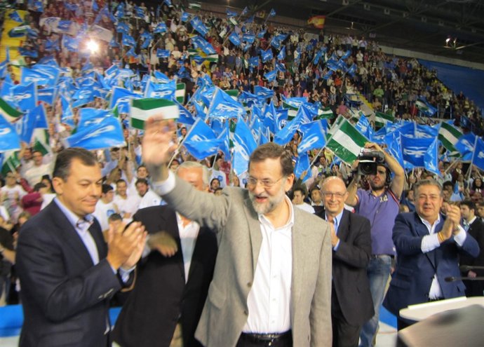 Mitin De Rajoy En Sevilla.