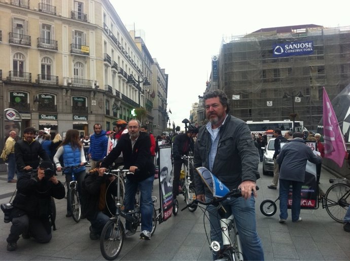 López Uralde. Campaña En Bicicleta