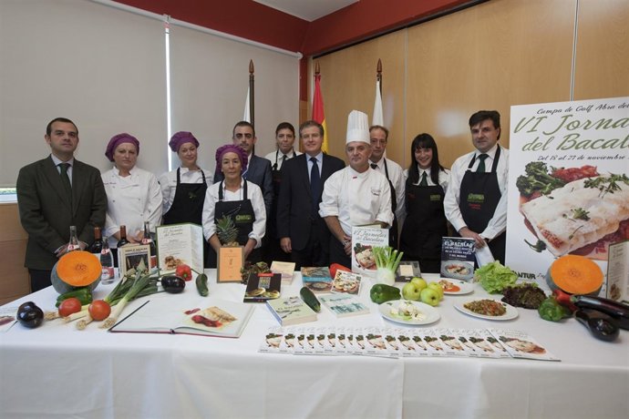 El Consejero Arasti En La Presentación De Las Jornadas Del Bacalao