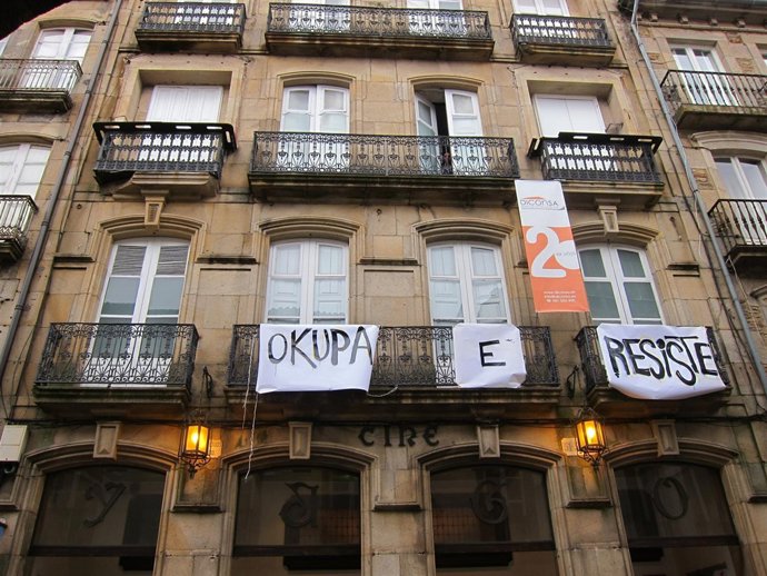 Ocupación Del Cine Yago, En Santiago De Compostela
