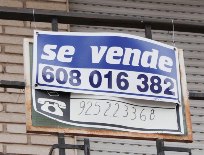 SE VENDE , SE ALQUILA