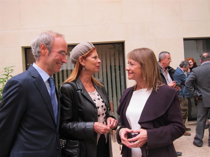 Rodríguez-Piñero Junto A Císcar Y Alborch En El Acto Electoral Sobre Cultura