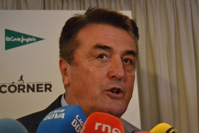 Antic Presentacion Libro Palabra De Entrenador