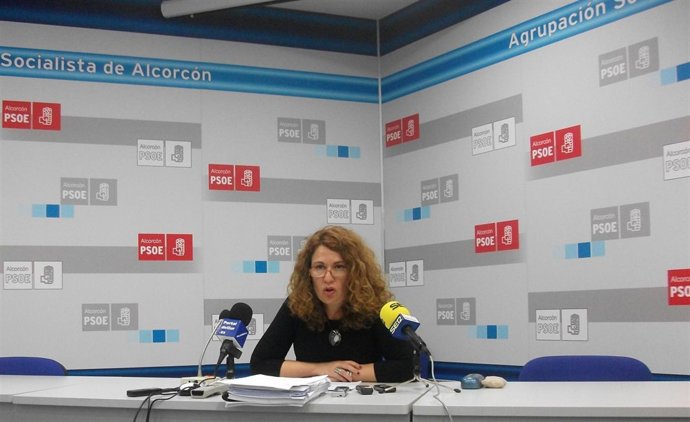 La Portavoz Del PSOE En El Ayuntamiento De Alcorcón, Natalia De Andrés