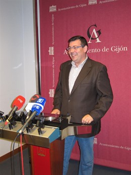 Santiago Martínez Argüelles  