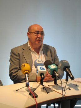 El Secretario Xeral De UU.AA., Roberto García