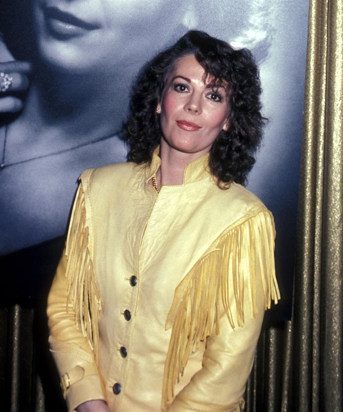 La Actriz Natalie Wood En Una Foto De 1981