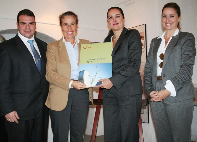 TUI Entrega Un Premio A Fuerte Hoteles