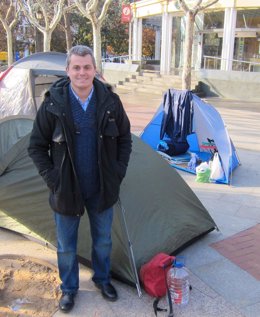 El Alcalde De Oyón Rubén Garrido En Huelga De Hambre Y Acampado