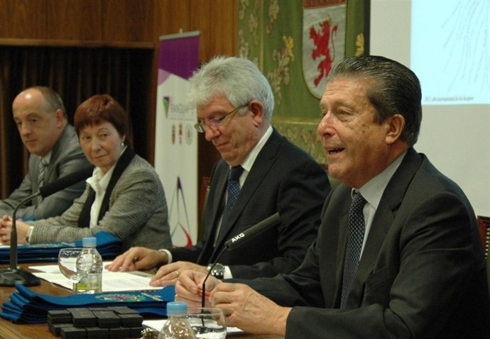 Conferencia De Mayor Zaragoza