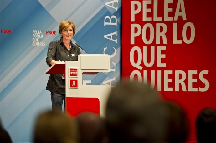 Foto De Archivo. Puerto Gallego En Un Mitin