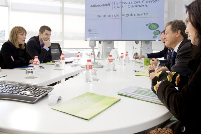 Industria Y Micrososft