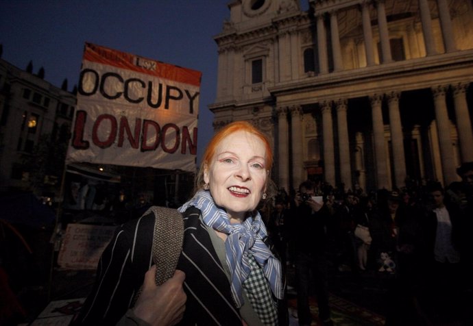 La Diseñadora Vivienne Westwood Apoyando Al Movimiento 'Occupy London'