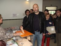 Sixto (EUPV-Els Verds) espera que la gente "vote sin miedo y sin ira"