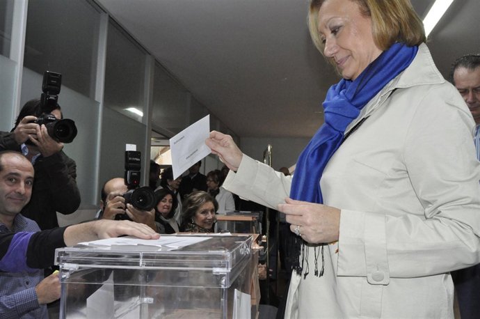 La Presidenta Del Gobierno De Aragón, Luisa Fernanda Rudi.