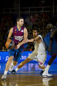 Baloncesto/Liga Endesa.- Navarro iguala a Perasovic como segundo máximo triplista en la historia de la ACB
